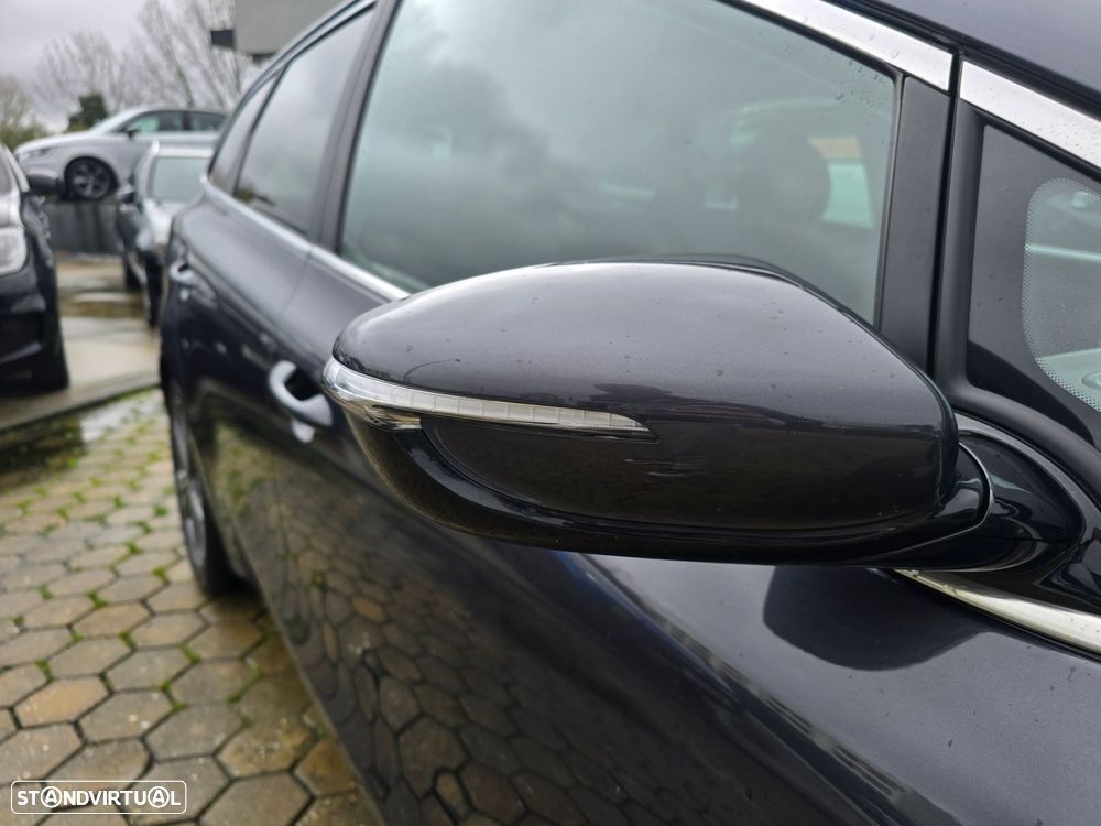 Kia Ceed SW 1.6 CRDi GT Line 7DCT - 11