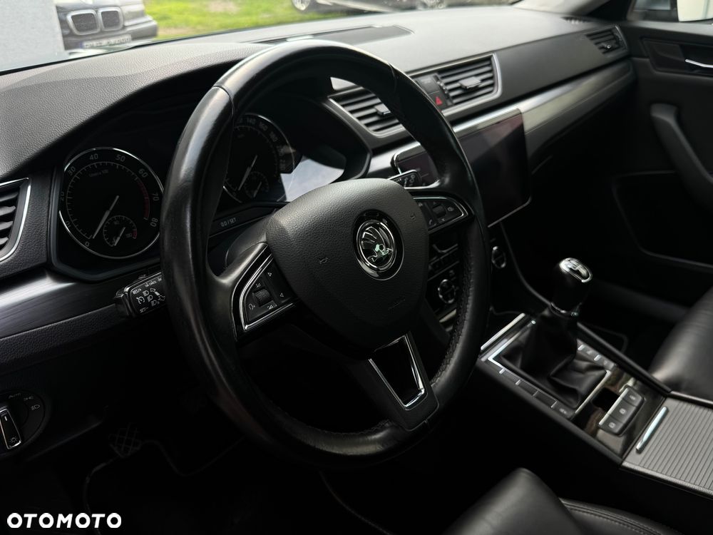 Skoda Superb 1.4 TSI ACT Style - 14