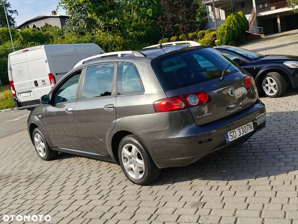 Fiat Croma 1.9 JTD Dynamic - 21