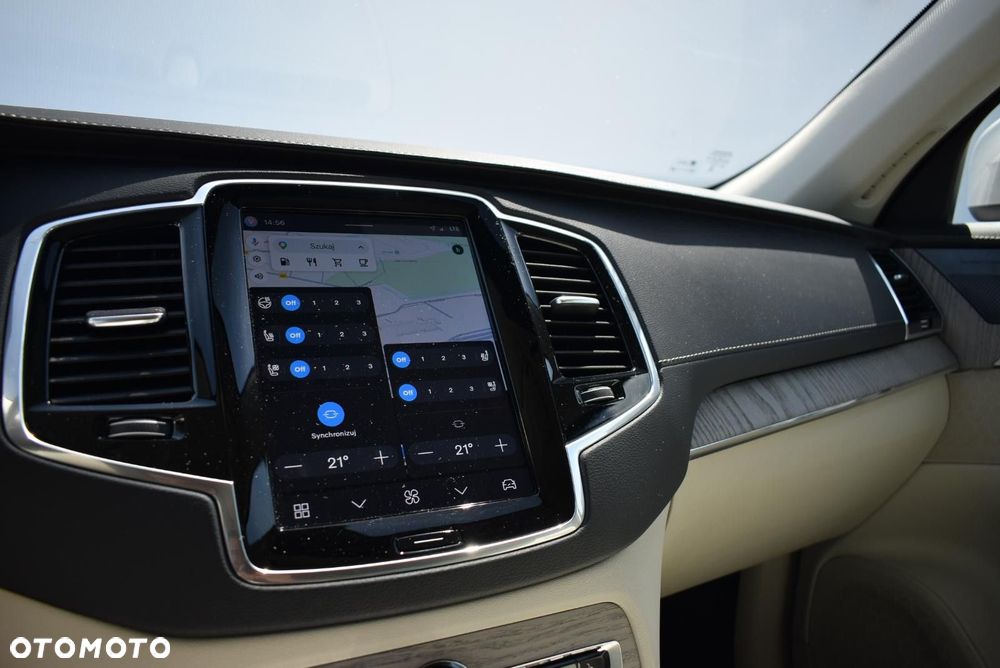 Volvo XC 90 - 27
