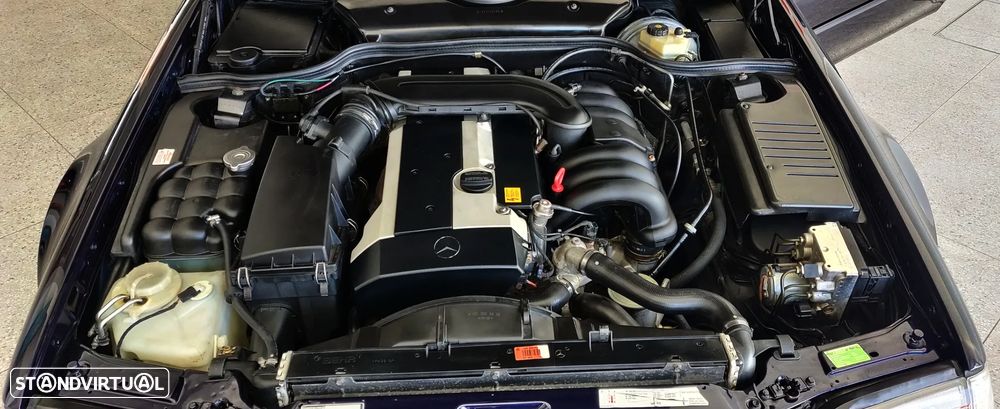 Mercedes-Benz SL 320 Standard - 10