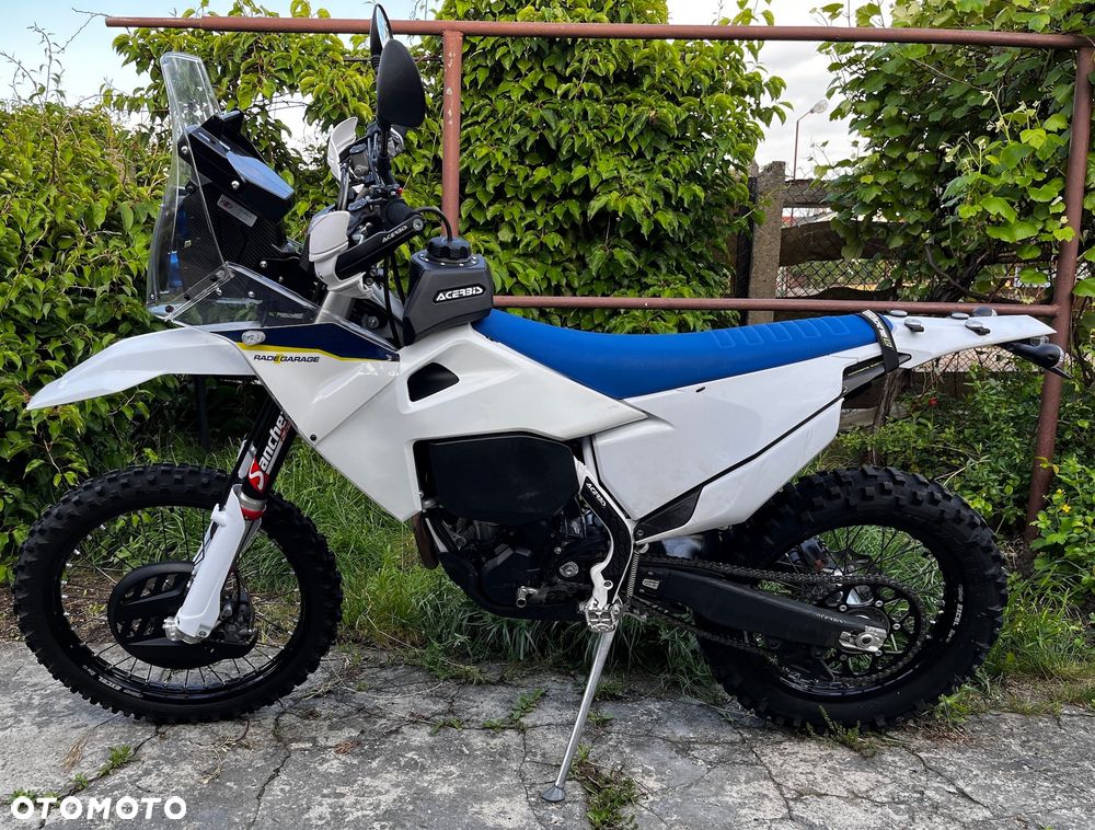 Husqvarna FE - 12