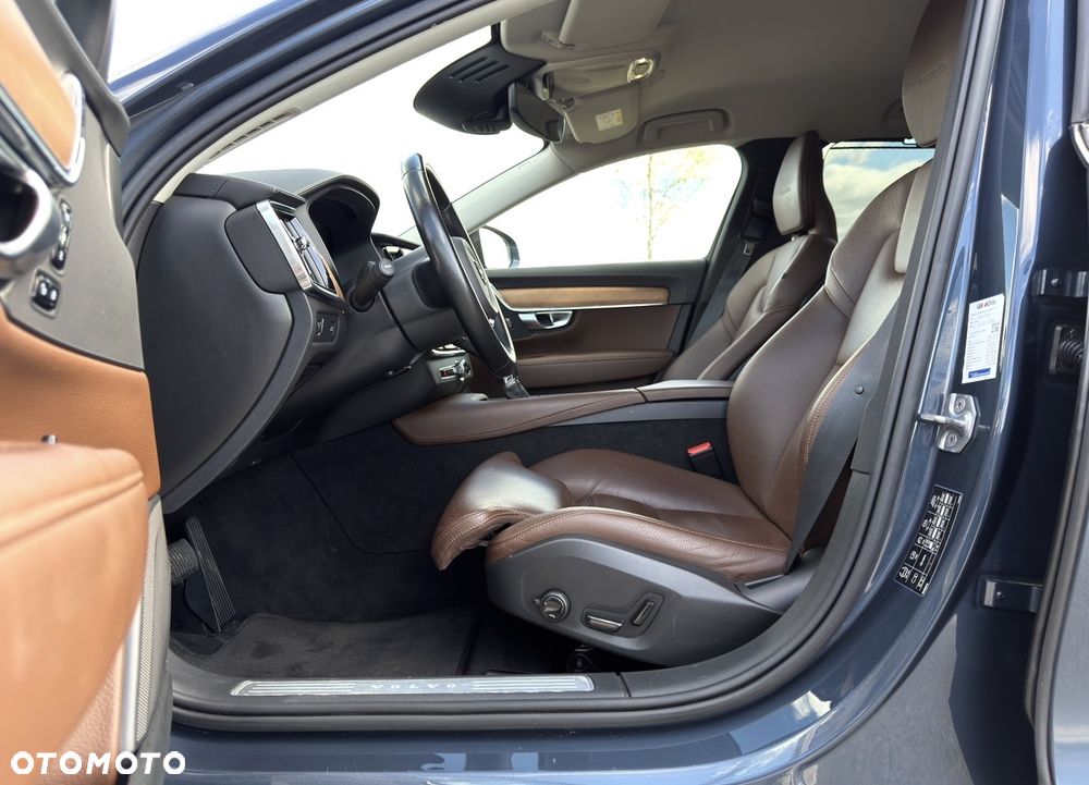 Volvo V90 D4 Geartronic Inscription - 35