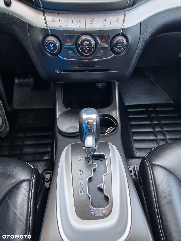 Fiat Freemont 2.0 Multijet 16V DPF Automatik Allrad Black Code - 27