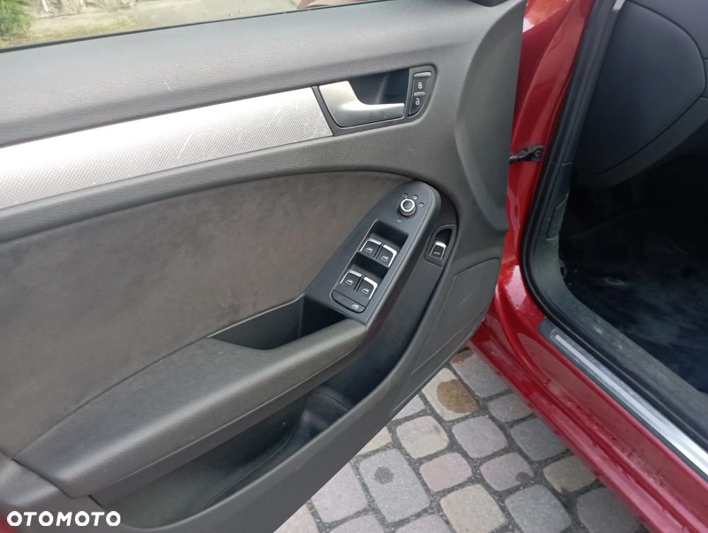Audi A4 Avant 2.0 TDI - 13
