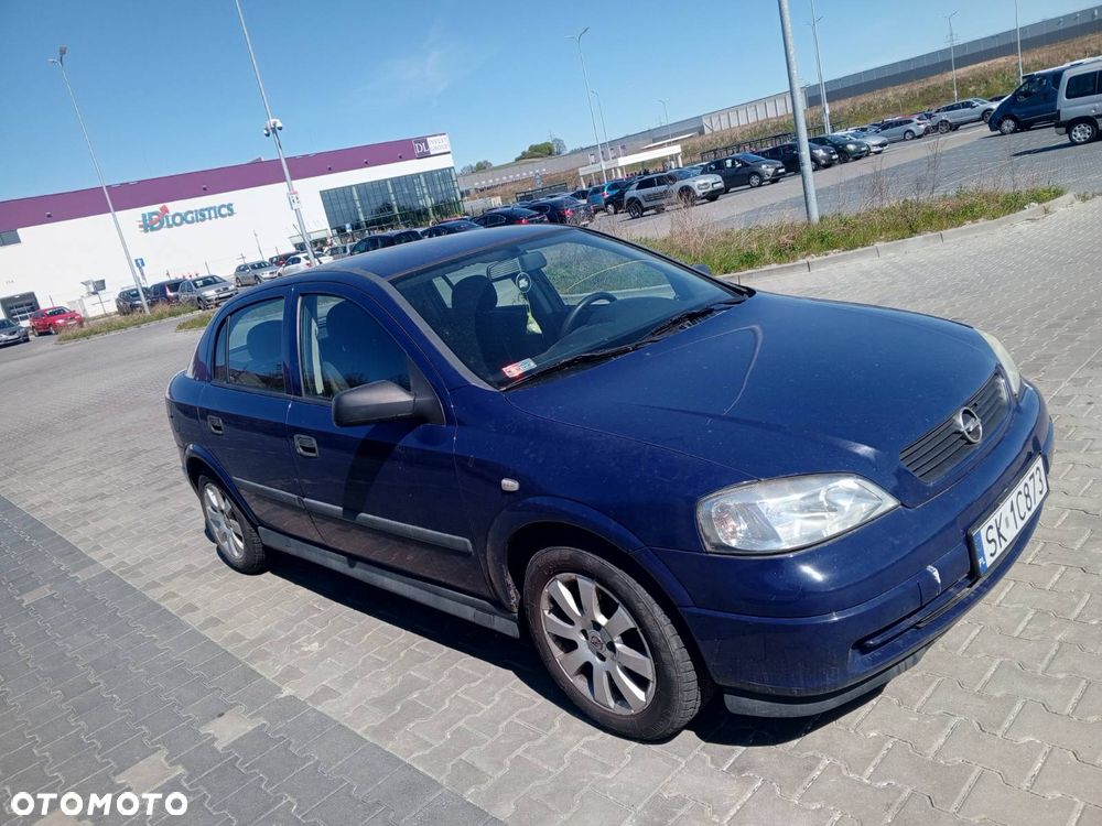 Opel Astra - 3