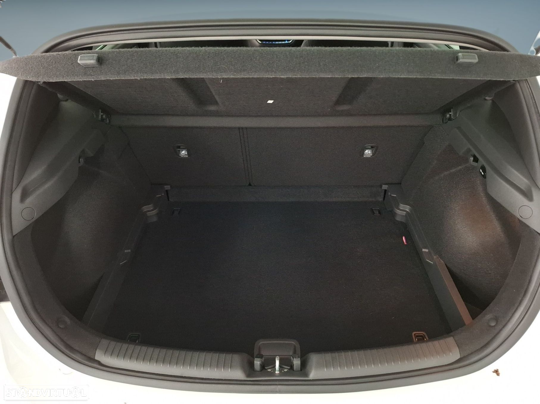 Hyundai i30 1.0 T-GDI Style Plus - 24