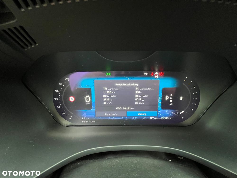 Volvo XC 60 B4 B Momentum - 10