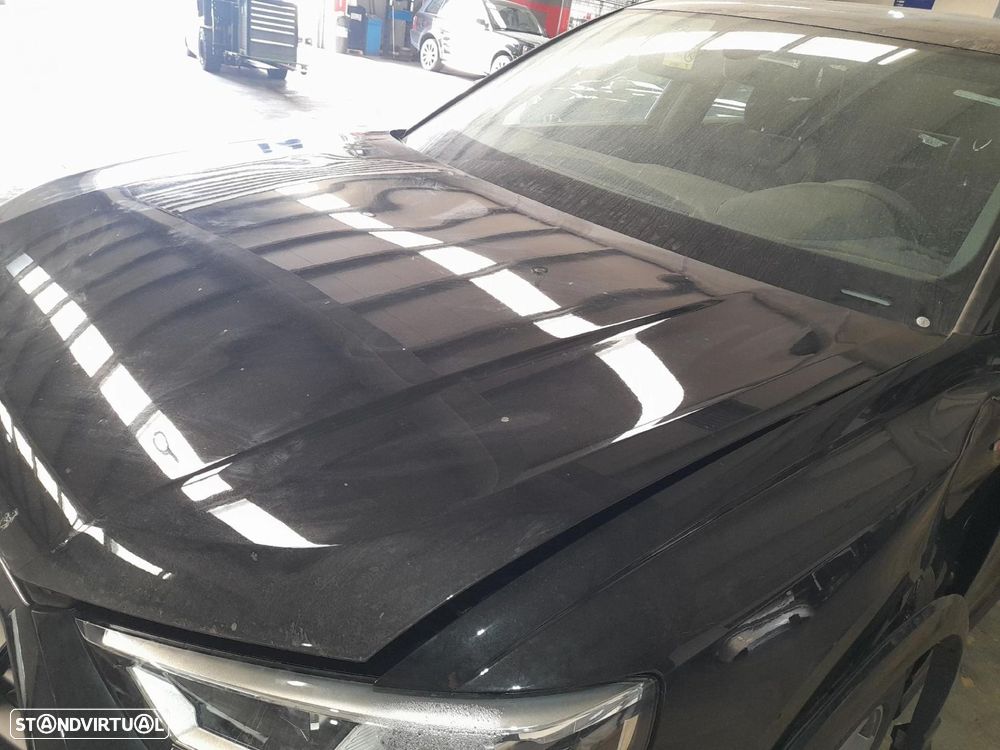 Capot AUDI Q3 (F3B) - 3