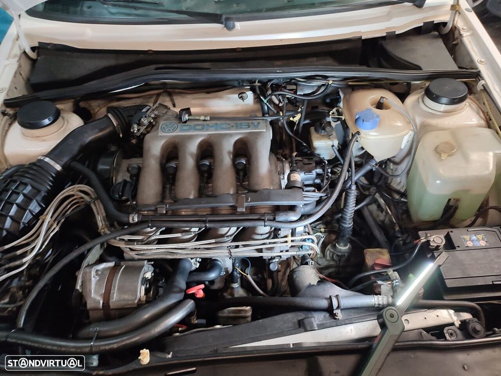 VW Golf 1.8 GTI 16V - 35