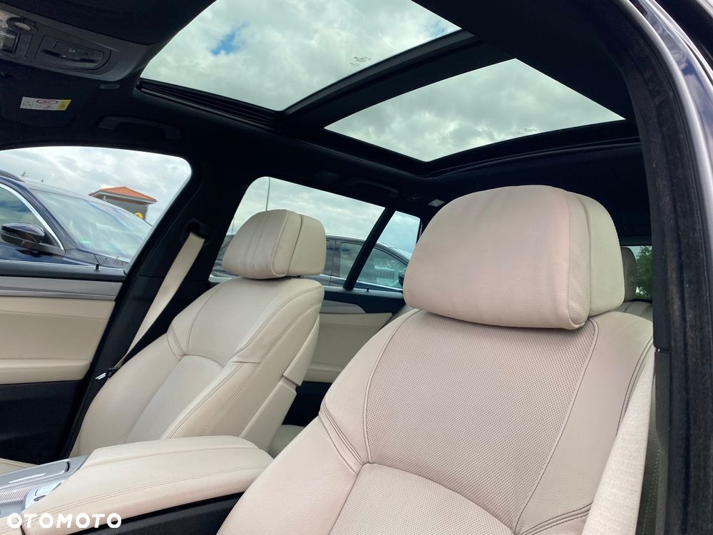BMW Seria 5 520d Touring - 26