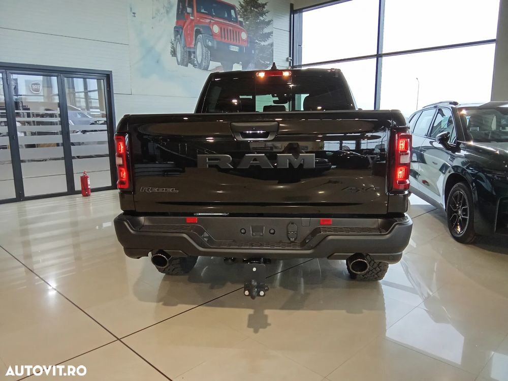 Dodge RAM - 11
