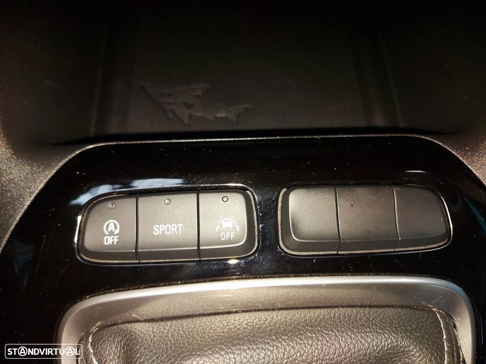 Opel Corsa 1.2 T GS - 20