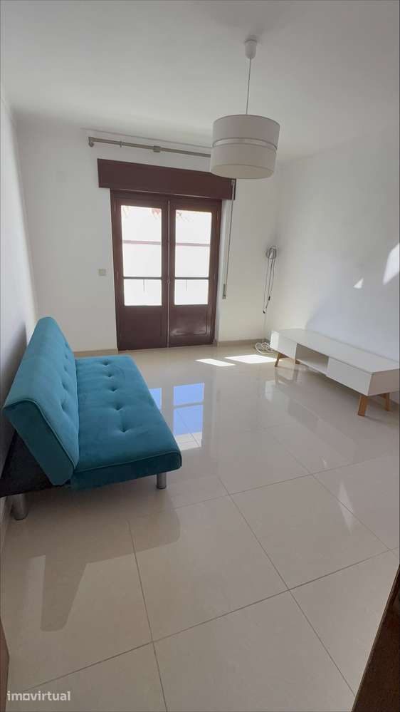 Apartamento T2 com lugar de garagem e elevador - Grande imagem: 4/7