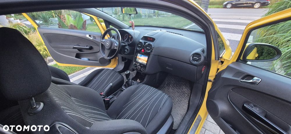 Opel Corsa 1.2 16V 111 - 7