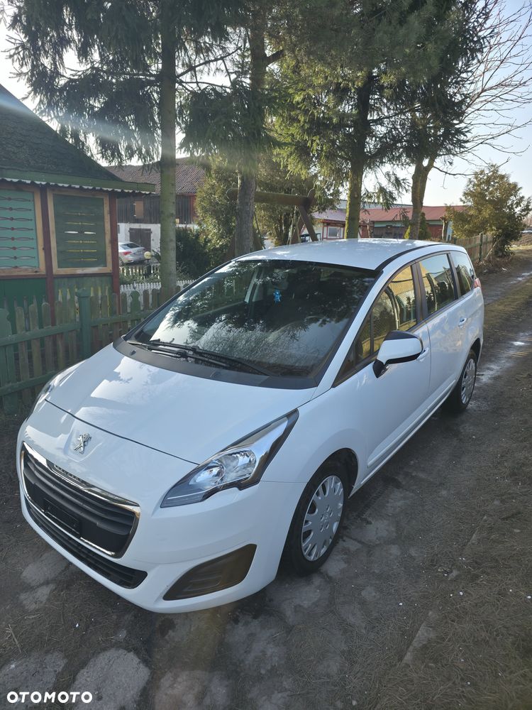 Peugeot 5008 - 1