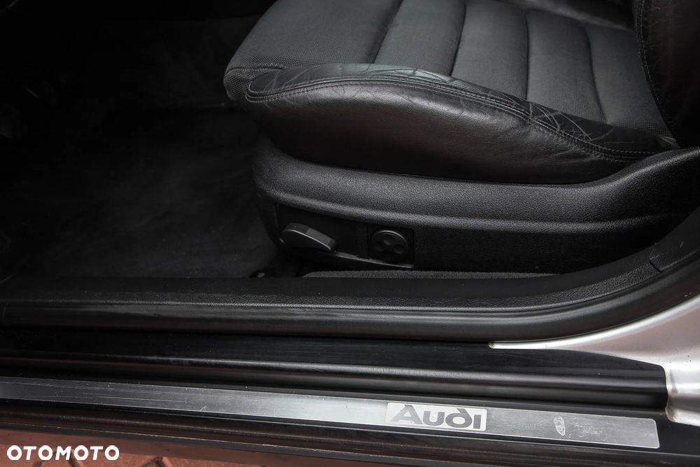 Audi A6 Avant - 13