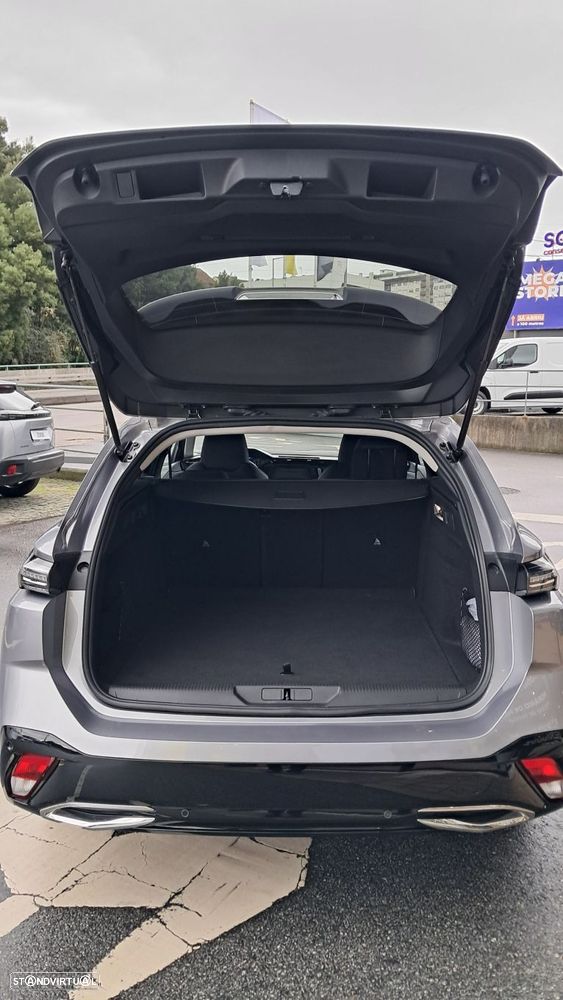 Peugeot e-308 SW 54 kWh Allure - 21