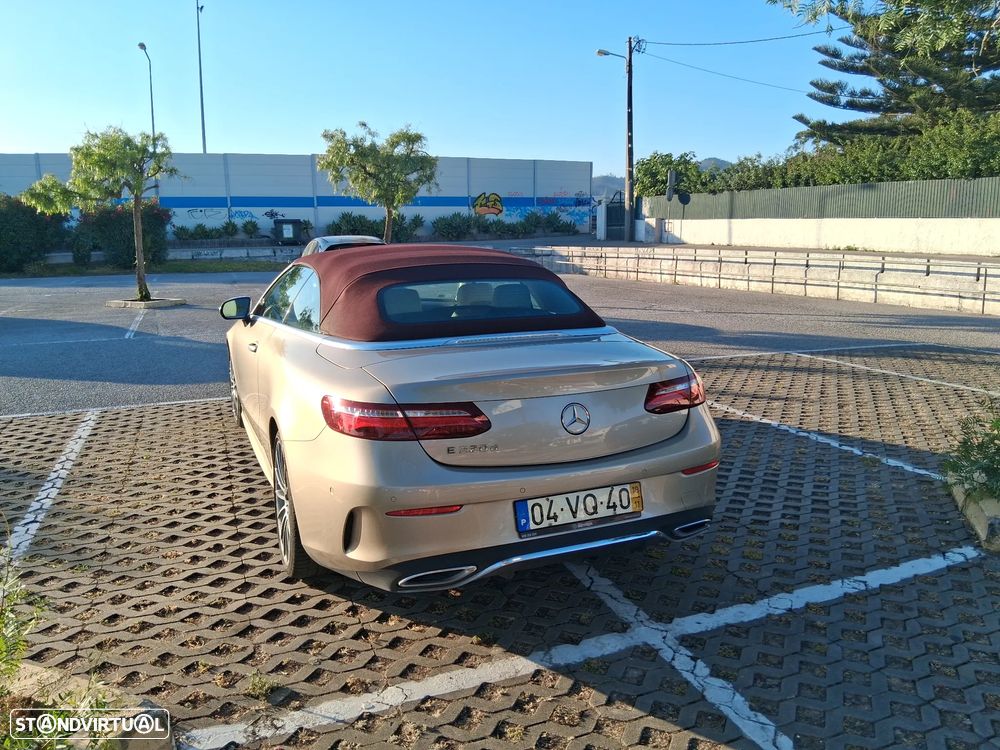 Mercedes-Benz E 220 - 4