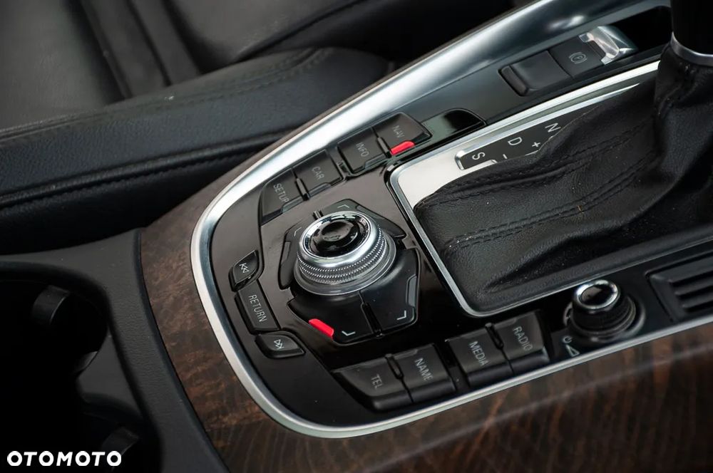 Audi Q5 2.0 TDI Quattro Stronic - 27