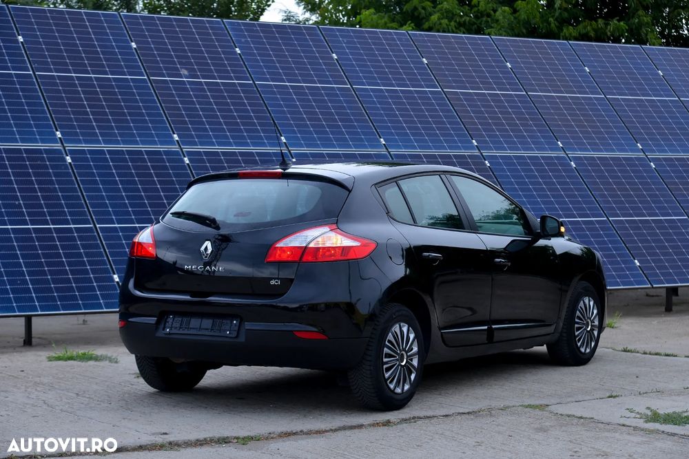 Renault Megane 1.5 dCi EDC Olympic - 4
