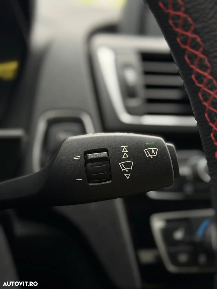 BMW Seria 1 116i Sport Line - 36