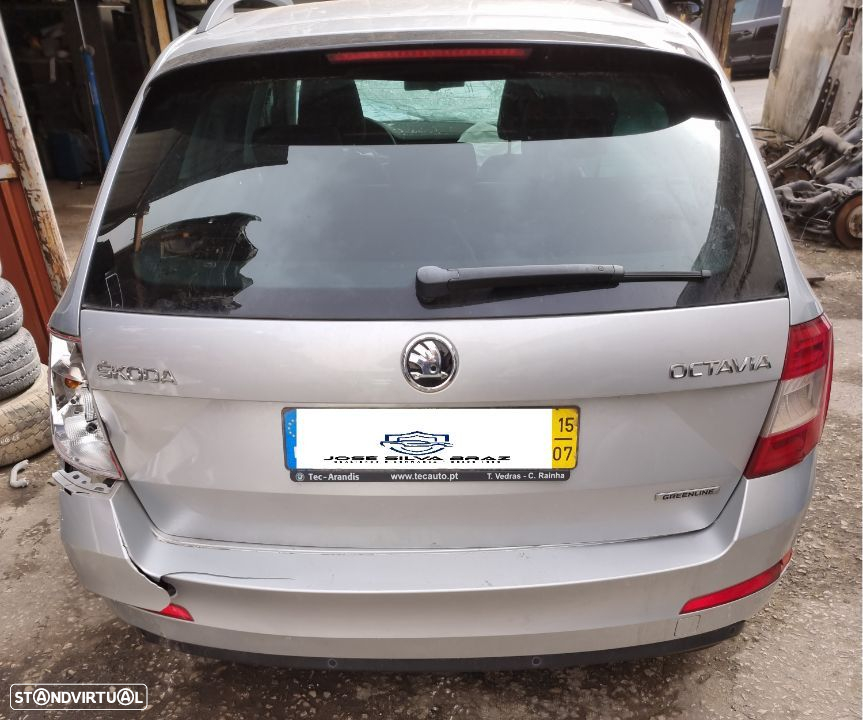 Skoda Octavia III Combi  1.6 TDI 2015  ref motor: CRKB Ref caixa: PTW para peças - 4