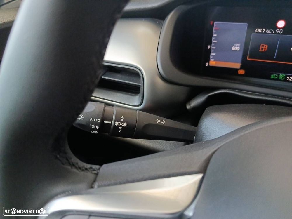 Jeep Avenger 1.2 TG Altitude — fotografia 14
