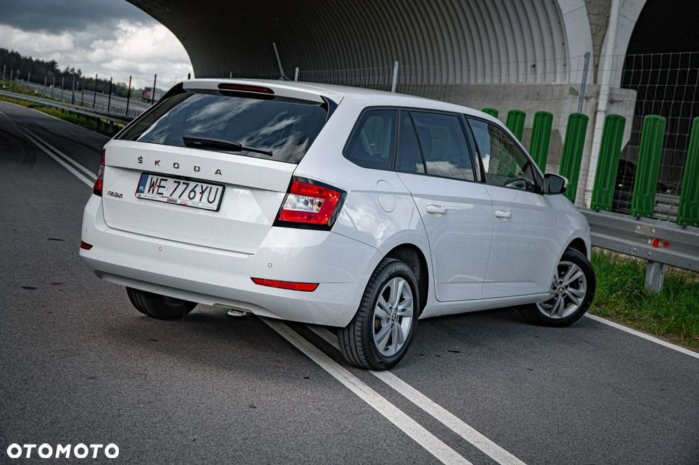 Skoda Fabia 1.0 TSI Ambition - 5