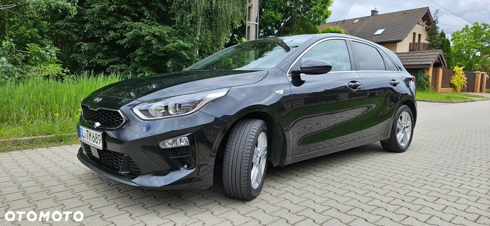 Kia Ceed - 10
