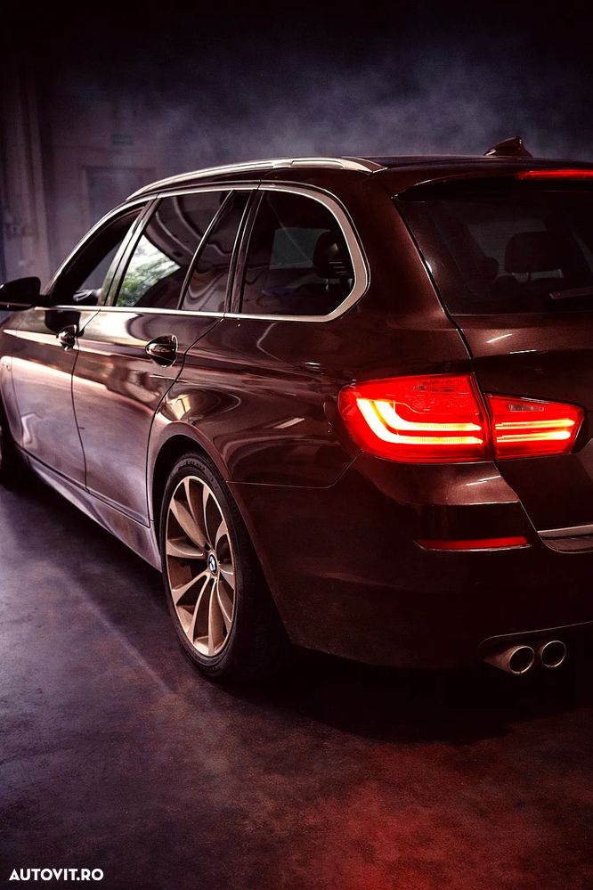 BMW Seria 5 520d Aut. Luxury Line - 4