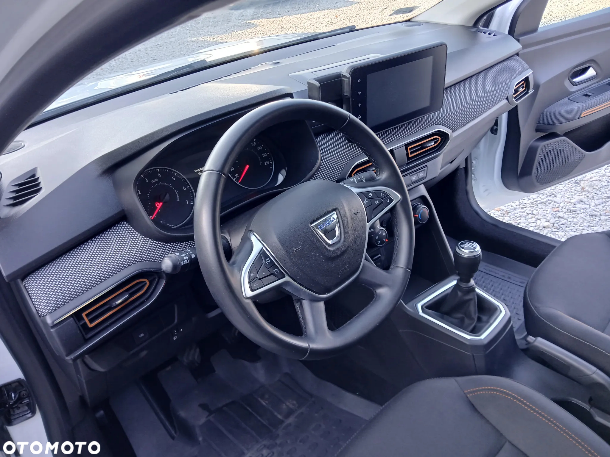 Dacia Sandero Stepway 1.0 TCe SL Celebration S&S - 18