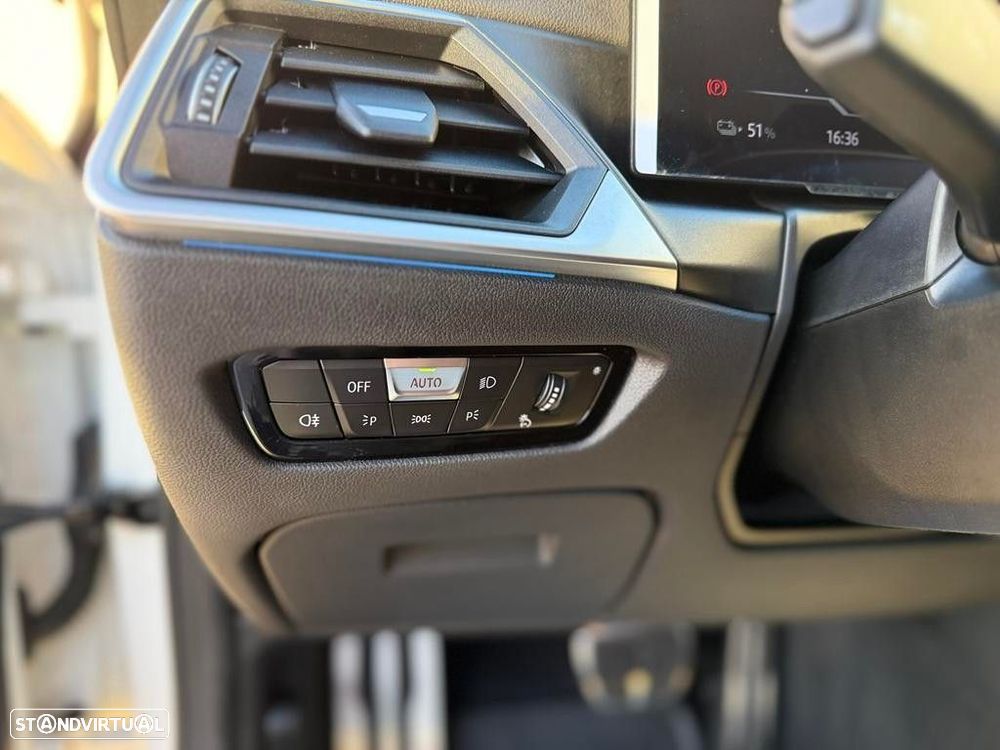 BMW i4 eDrive40 Desportiva M - 22