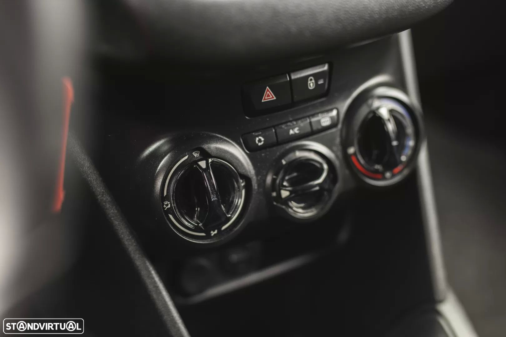 Peugeot 208 1.4 HDi Active - 16