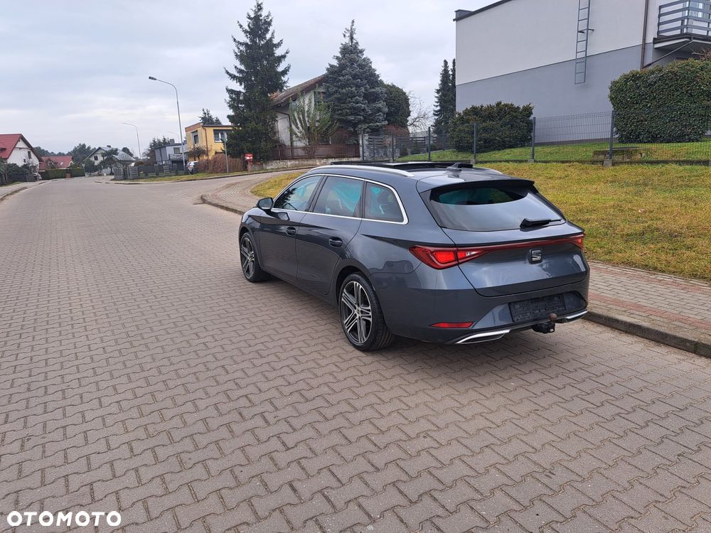 Seat Leon 2.0 TDI DSG Xcellence - 9