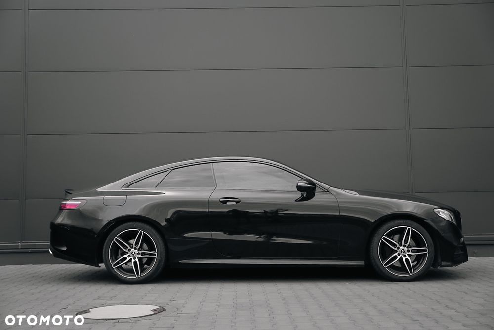 Mercedes-Benz Klasa E 220 d 4-Matic 9G-TRONIC - 3