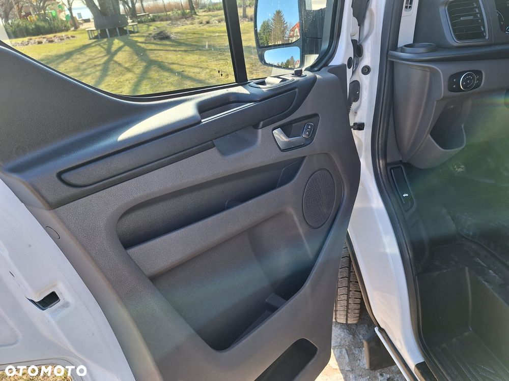 Ford Transit Custom - 24