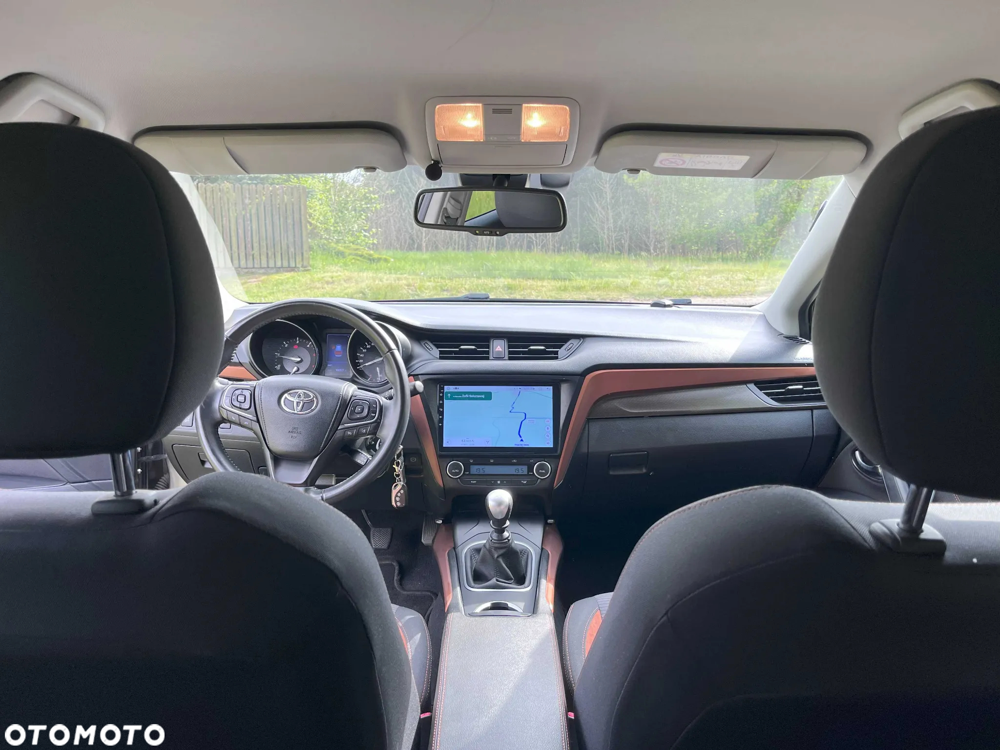 Toyota Avensis 2.0 D-4D Premium - 11