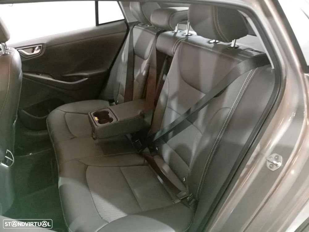 Hyundai Ioniq 1.6 GDI PHEV - 9
