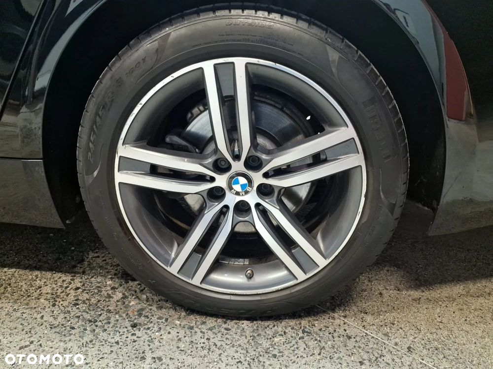 BMW Seria 5 518d mHEV Luxury Line - 10