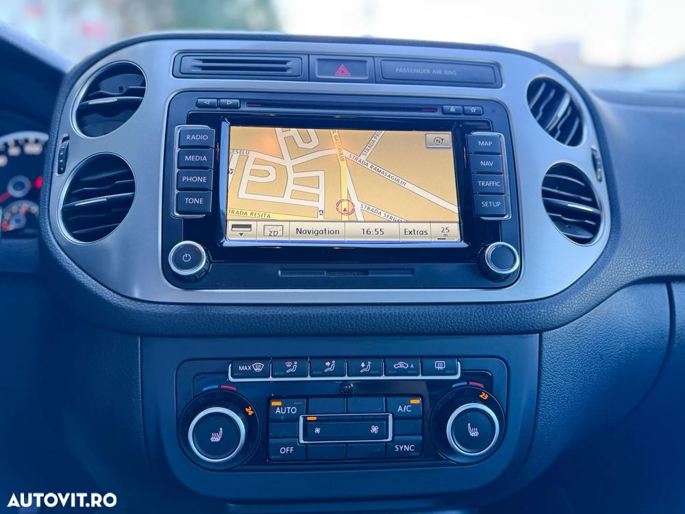 Volkswagen Tiguan 2.0 TDI DPF 4Motion BlueMotion Technology Cup Track & Style - 9