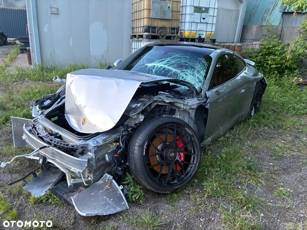 Porsche 911 Carrera GTS PDK - 1