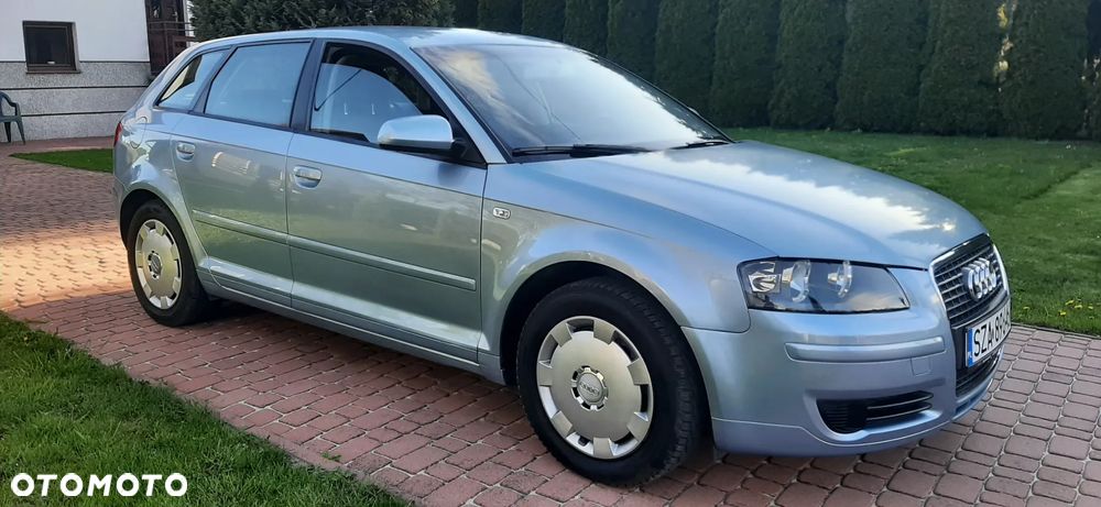 Audi A3 Sportback - 3