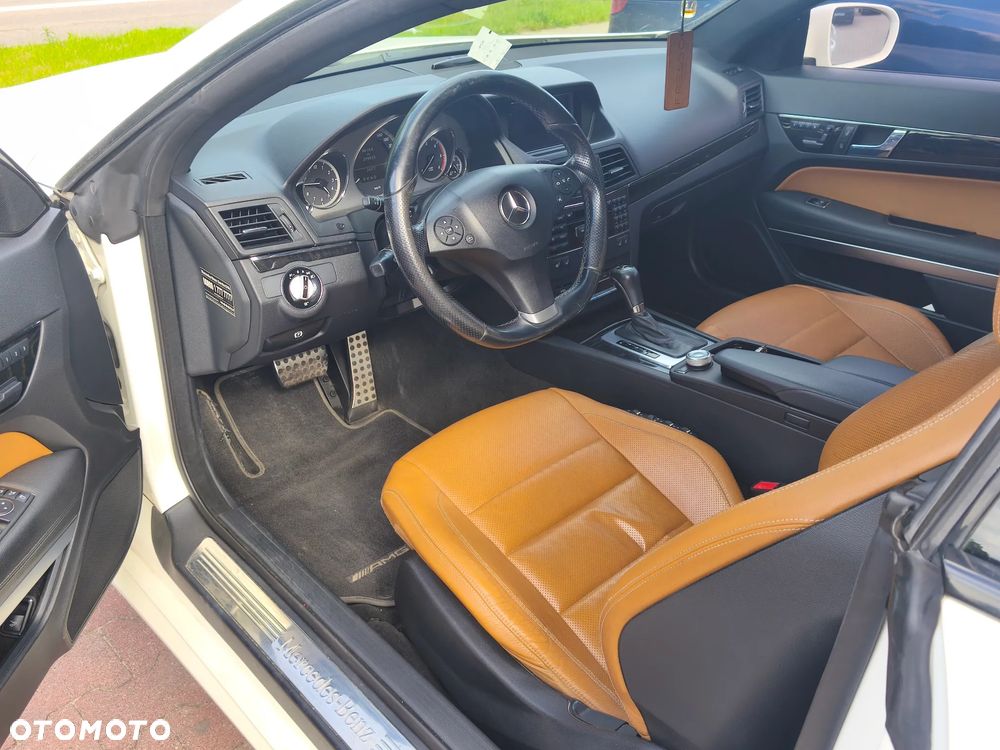 Mercedes-Benz Klasa E 350 CDI BlueEff - 10
