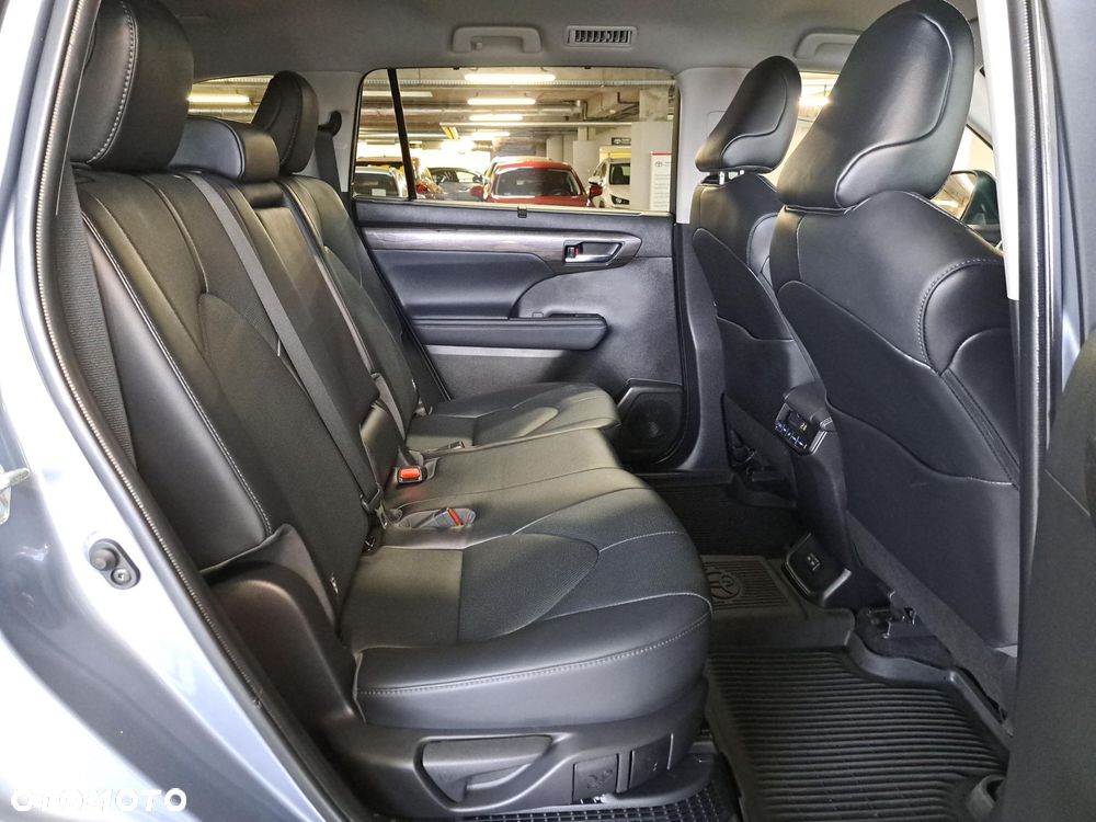Toyota Highlander - 17