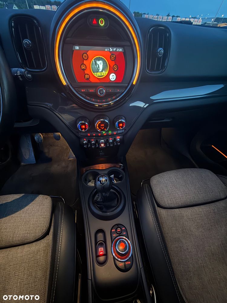 MINI Countryman - 12
