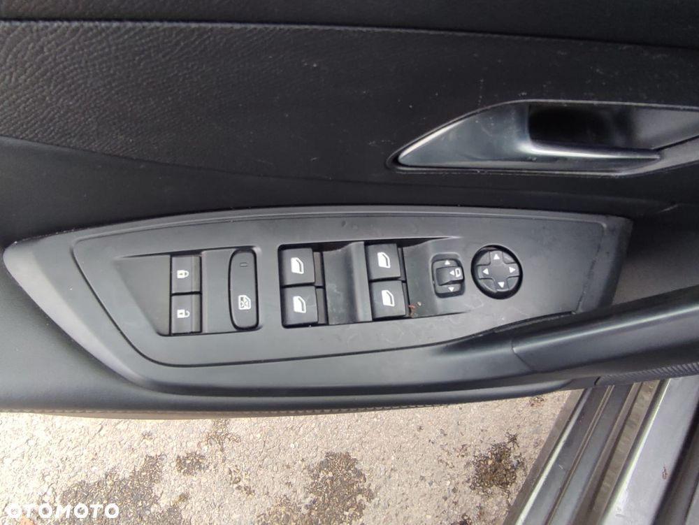 Peugeot 308 - 20