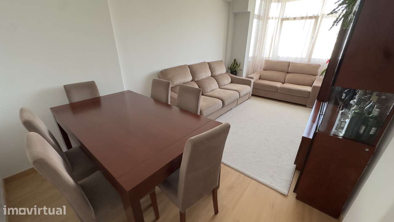 Apartamento T2 na Buraca – Avenida Camilo Castelo Branco - Grande imagem: 2/14