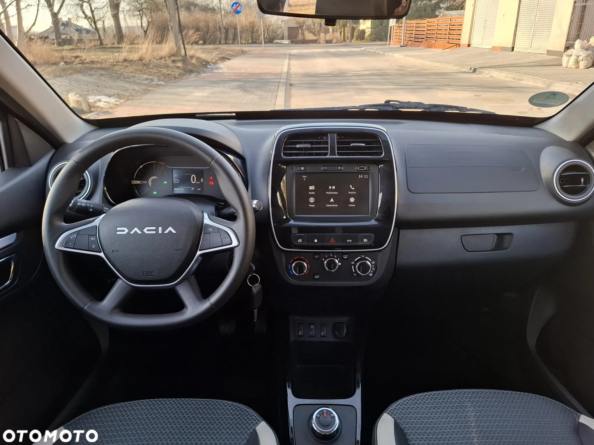 Dacia Spring - 14