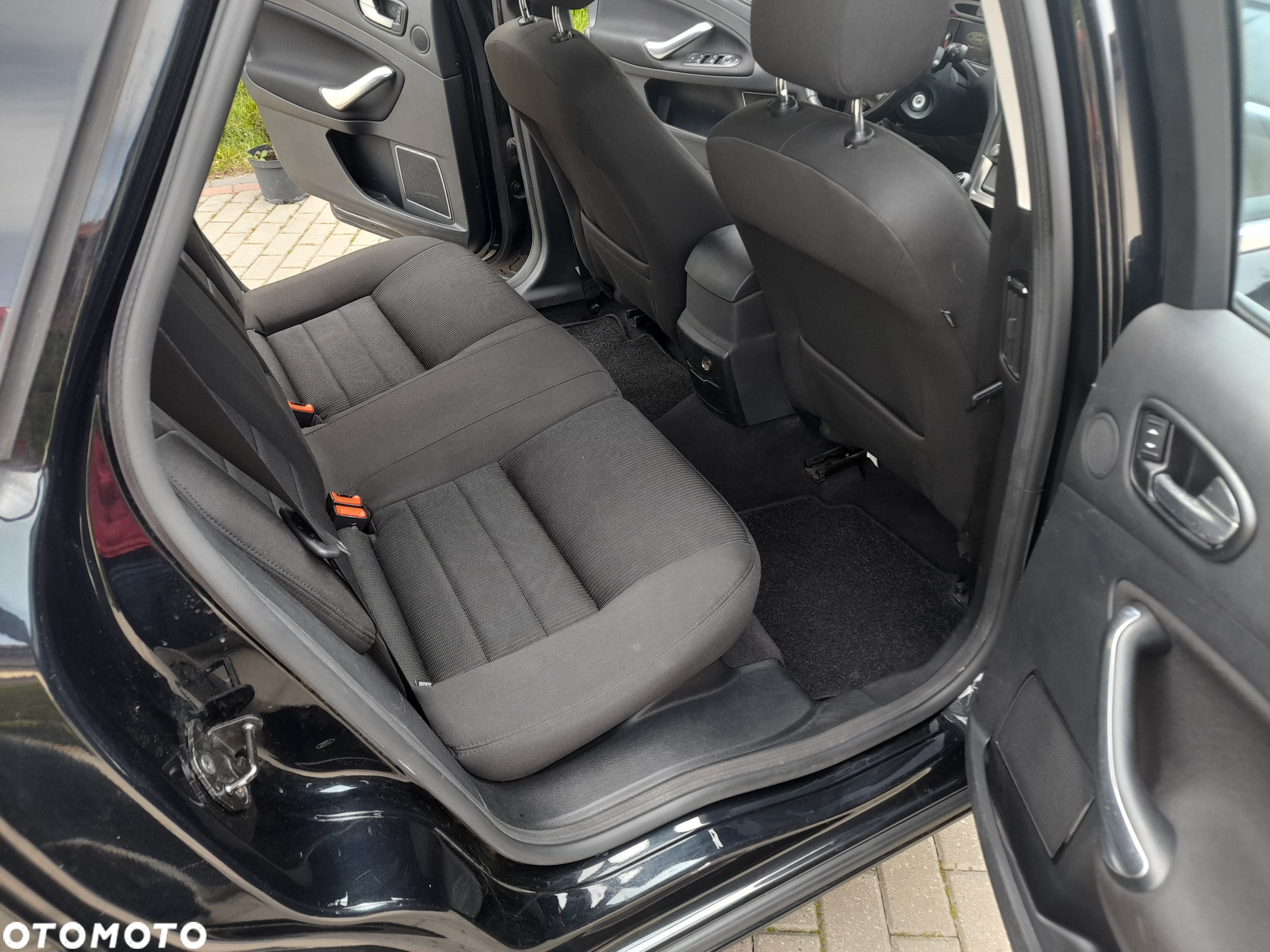 Ford Mondeo 2.0 Titanium - 28